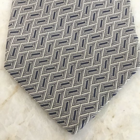 Polo by Ralph Lauren, 100% Imported Silk, Made by hand - Picture 1 of 4
